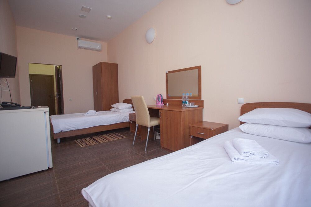 АЗАЛИЯ (ул. Аграрная), отель - 11