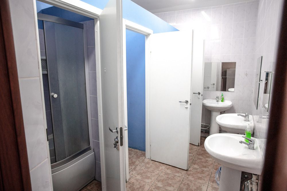 АЗАЛИЯ (ул. Московская), отель - 12