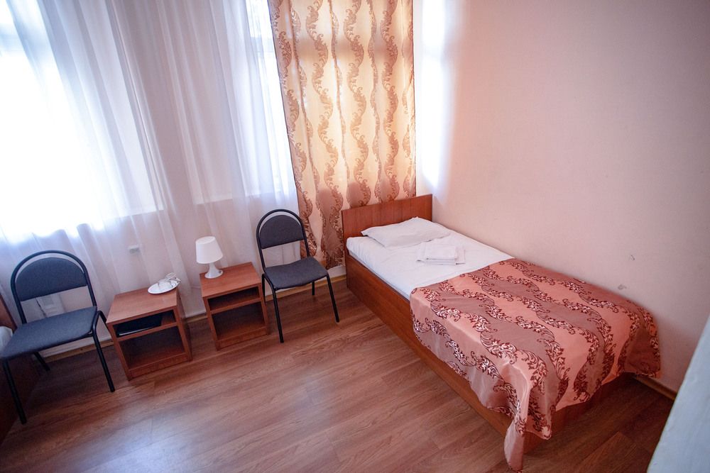 АЗАЛИЯ (ул. Московская), отель - 13