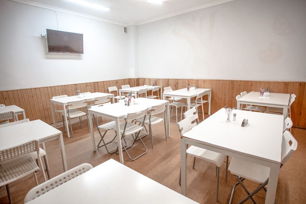 АЗАЛИЯ (ул. Московская), отель - 9