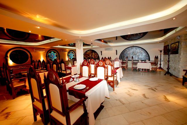 RYAN JOHNSON, отель - 9