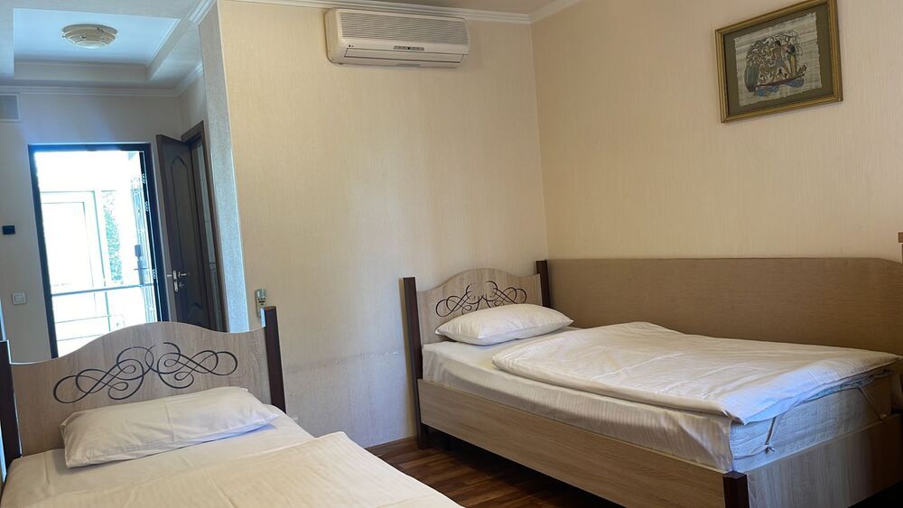 ЕВРАЗИЯ, гостиница - 40