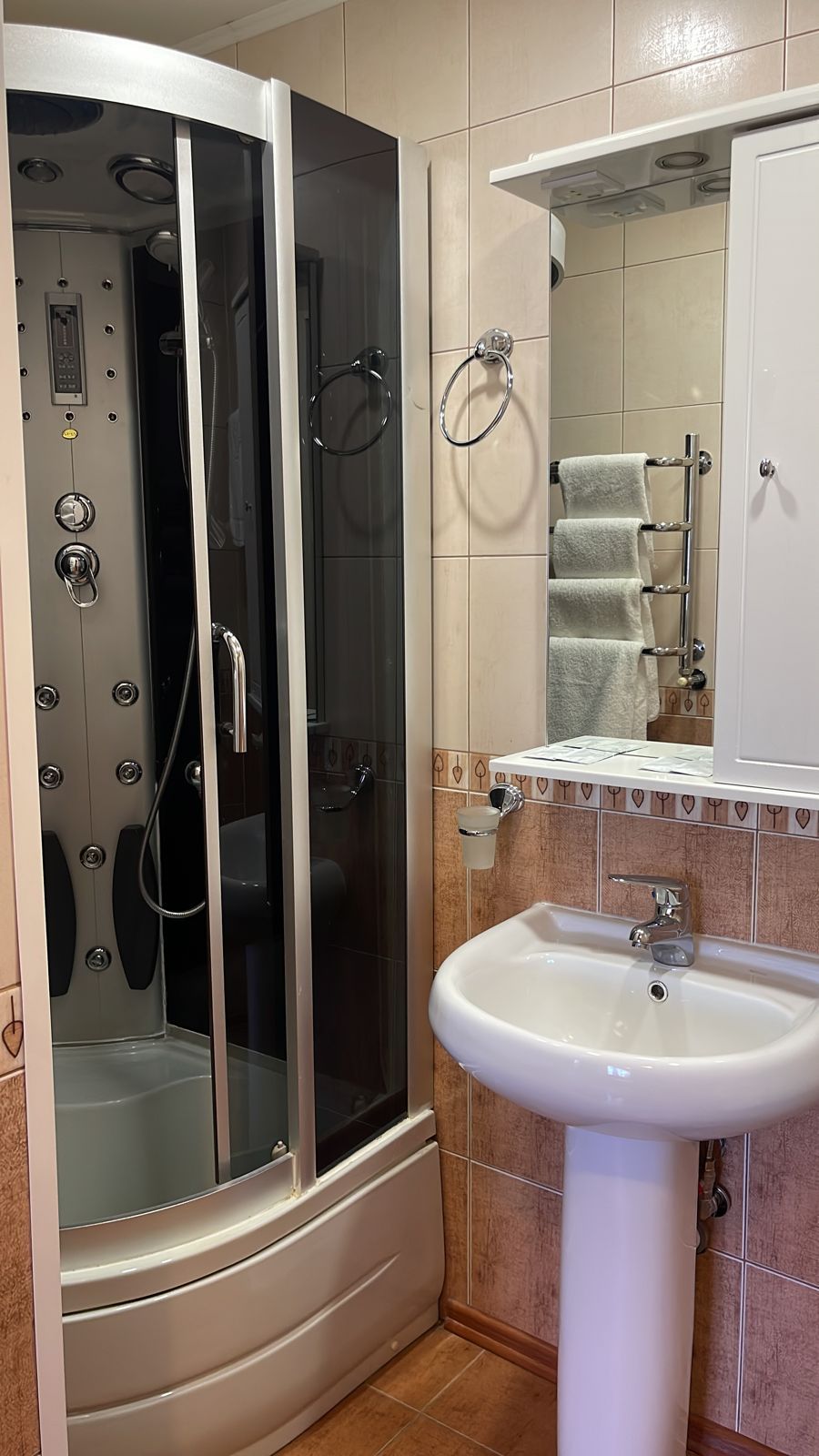 ЕВРАЗИЯ, гостиница - 24