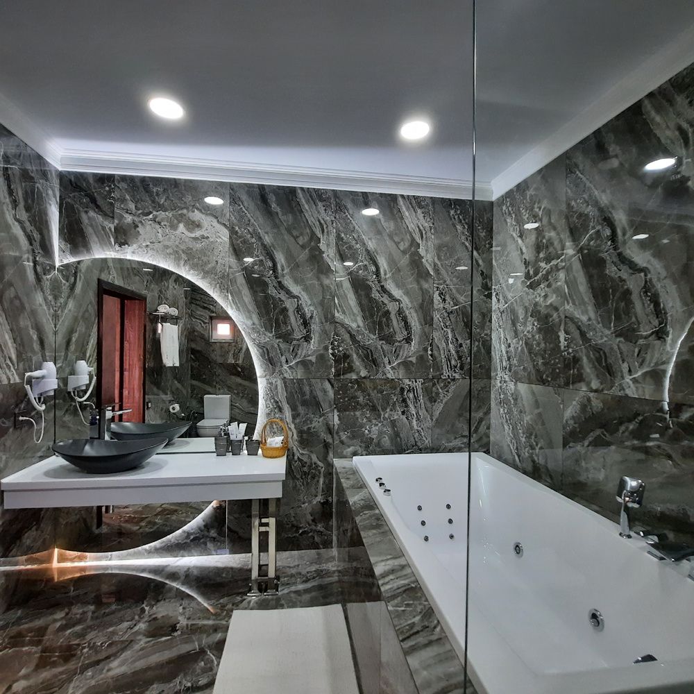 НОЧНОЙ КВАРТАЛ, гостинично-ресторанный комплекс - 82