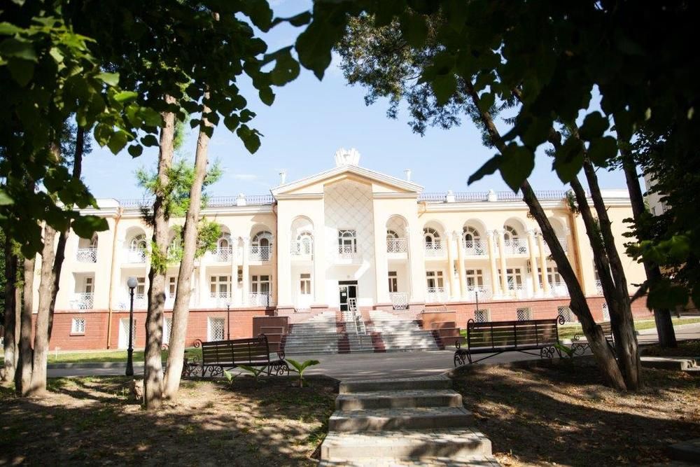 ЮНОСТЬ, медицинский центр (размещение детей с 4 лет) - 1