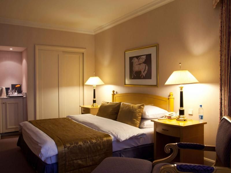 AZIMUT GRAND HOTEL TASHKENT - 8