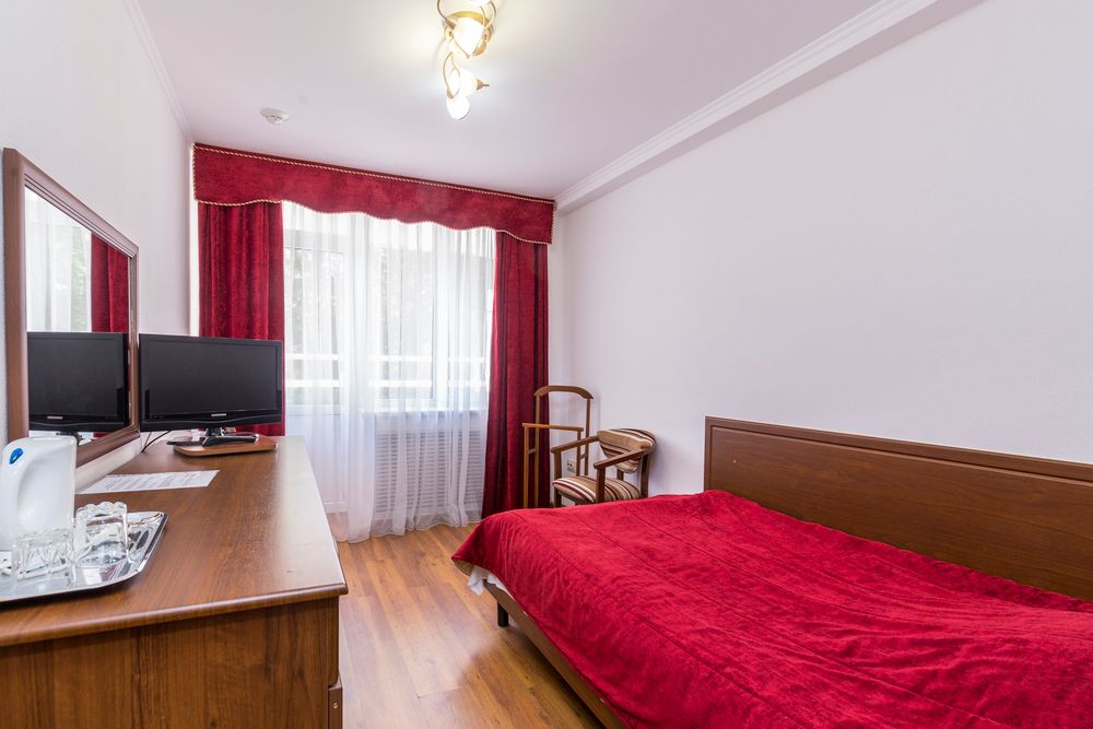 ИМ. 30-ЛЕТИЯ ПОБЕДЫ, санаторий (лечение детей с 14 лет) - 60