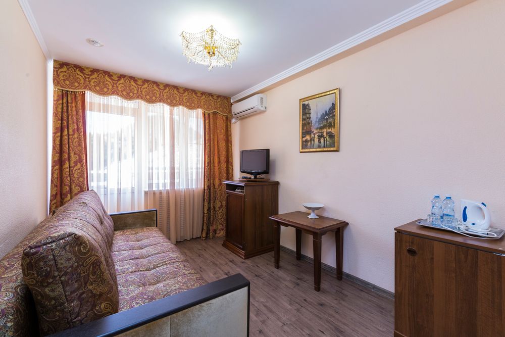 ИМ. 30-ЛЕТИЯ ПОБЕДЫ, санаторий (лечение детей с 14 лет) - 50