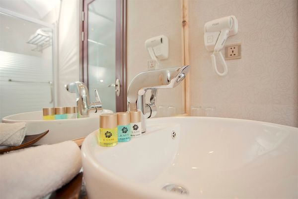 KAANI BEACH HOTEL - 6