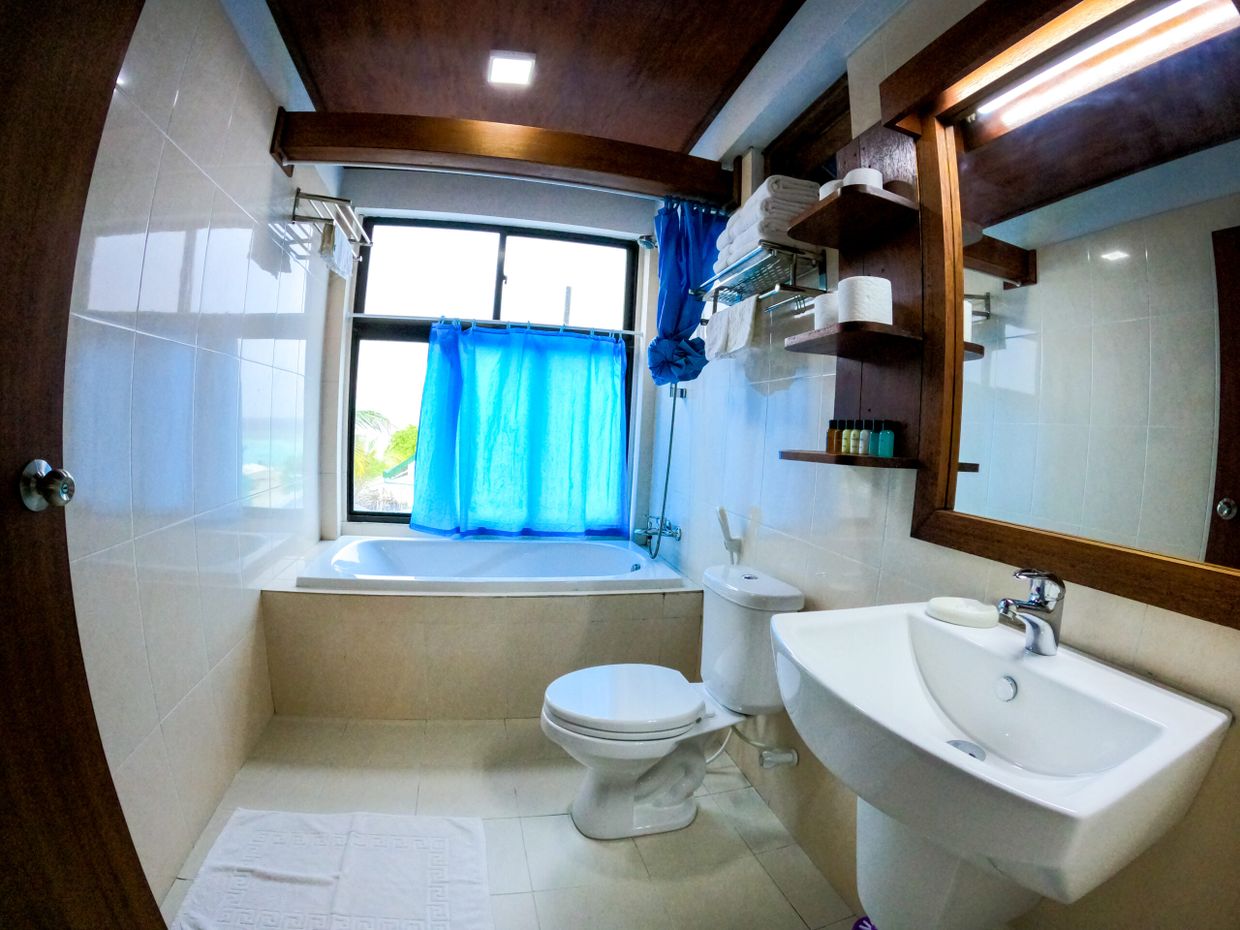 LAGOON VIEW MALDIVES - 6