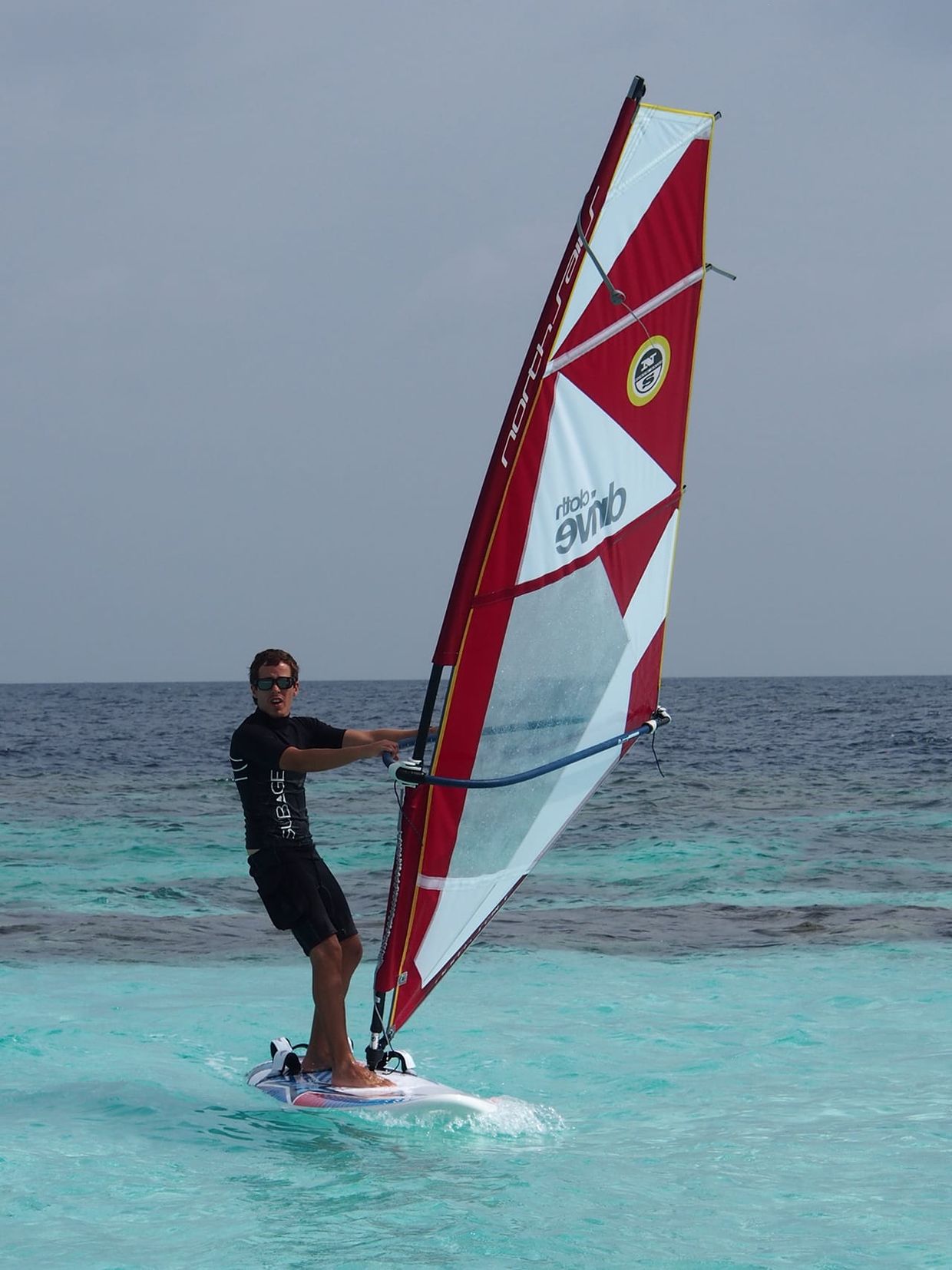 ANGAGA ISLAND RESORT & SPA - 4