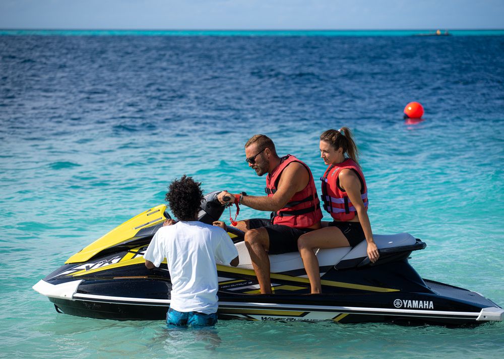 NAKAI DHIGGIRI RESORT (only adults 12) - 28