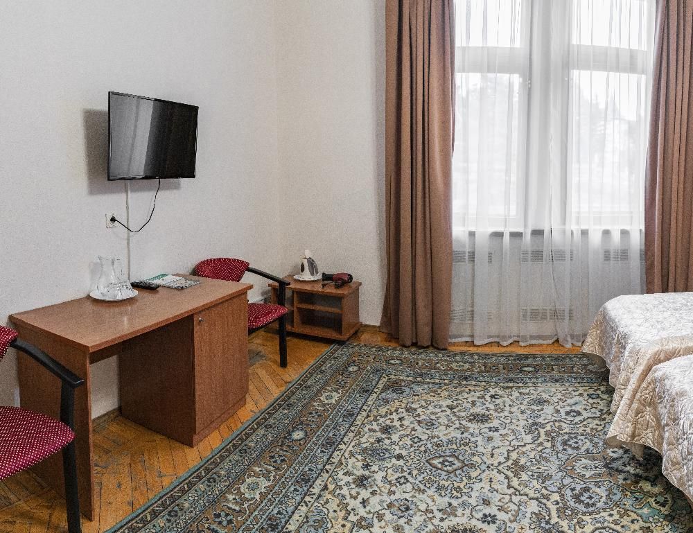 КИСЛОВОДСКИЙ, санаторий (размещение только граждан РФ, лечение с 18 лет) - 48