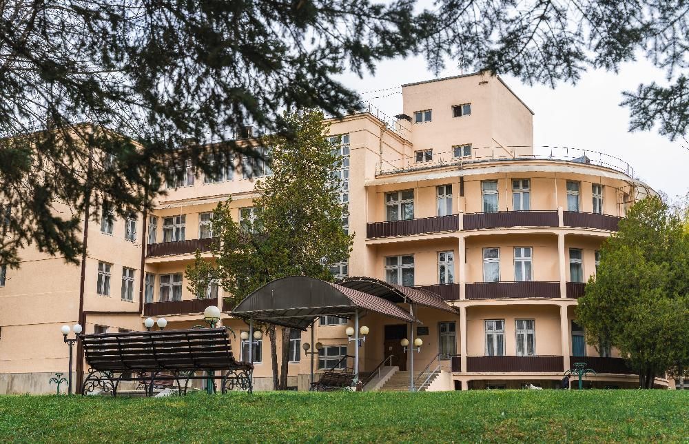 КИСЛОВОДСКИЙ, санаторий (размещение только граждан РФ, лечение с 18 лет) - 2