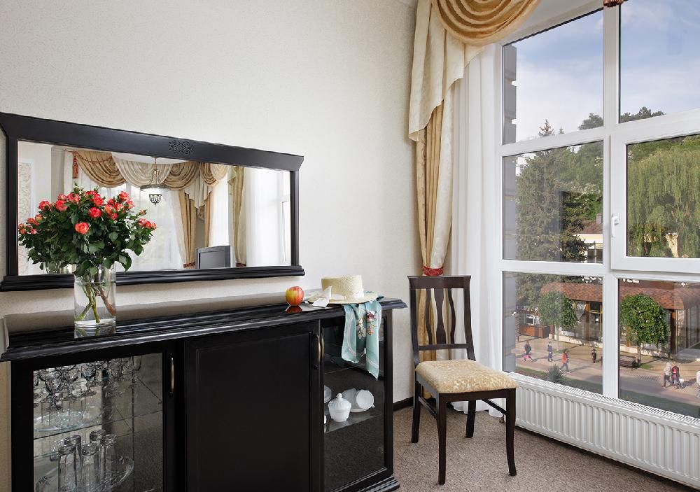 ПАН ИНТЕР, гостиница - 66