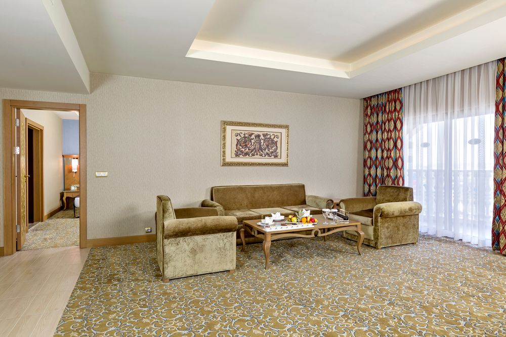 Royal Holiday Palace - 67