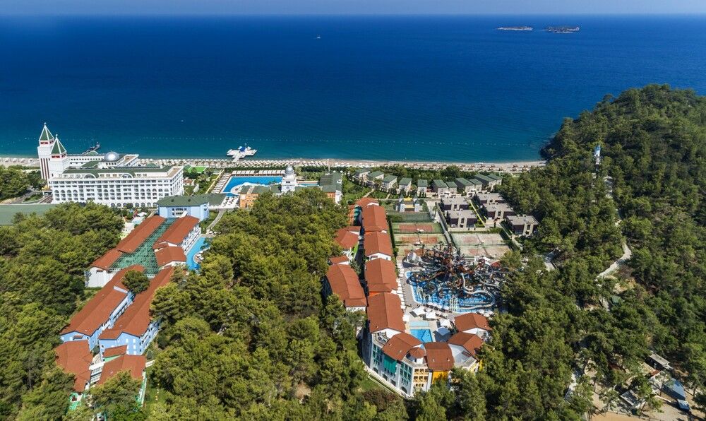 Nirvana Dolce Vita Hotel - 1
