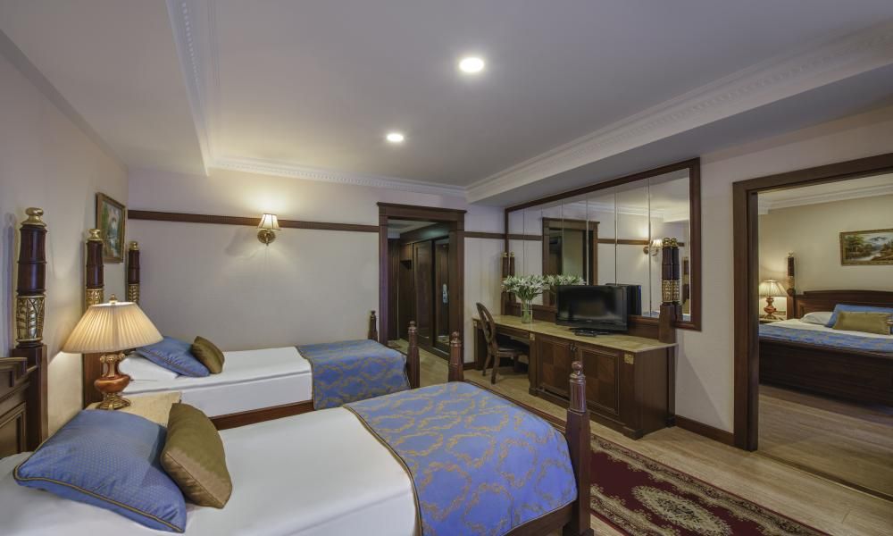 Delphin Palace - 35