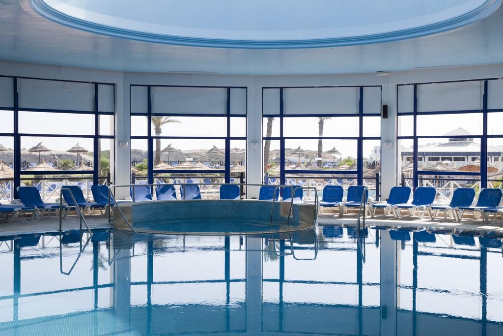 REGENCY HOTEL & SPA - 7