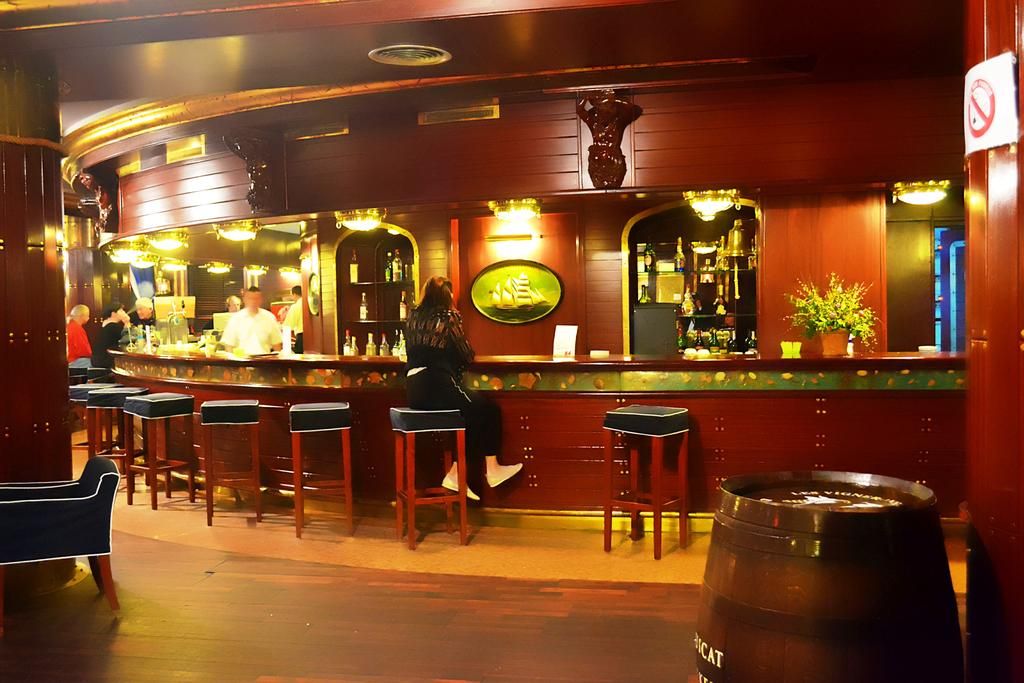 REGENCY HOTEL & SPA - 3