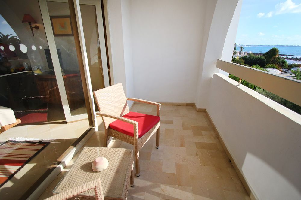 THE ORANGERS BEACH RESORT & BUNGALOW - 26