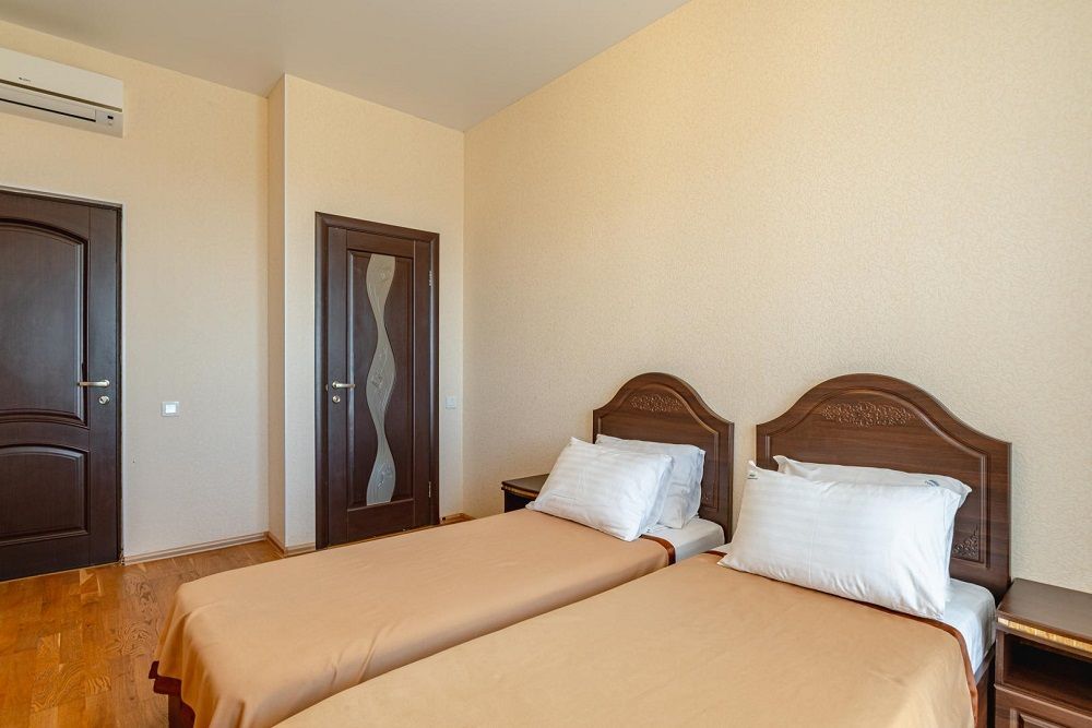 УЗБЕКИСТАН, санаторий (Ялта) - 70