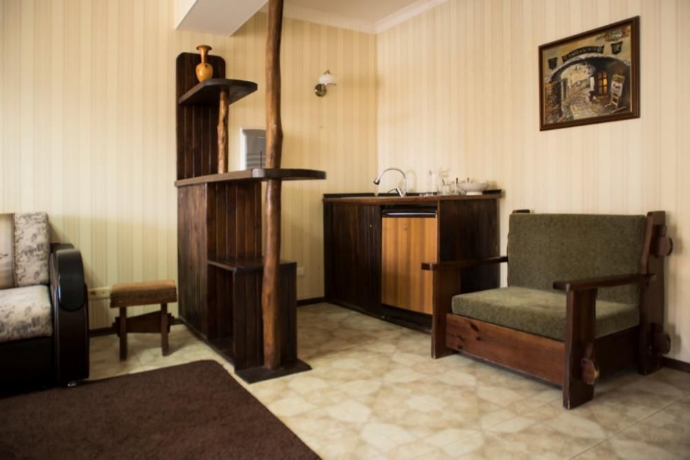 БАСТИОН, отель - 78