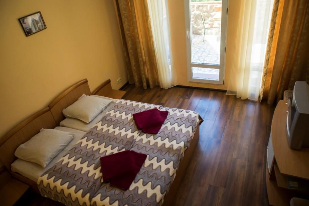 БАСТИОН, отель - 42