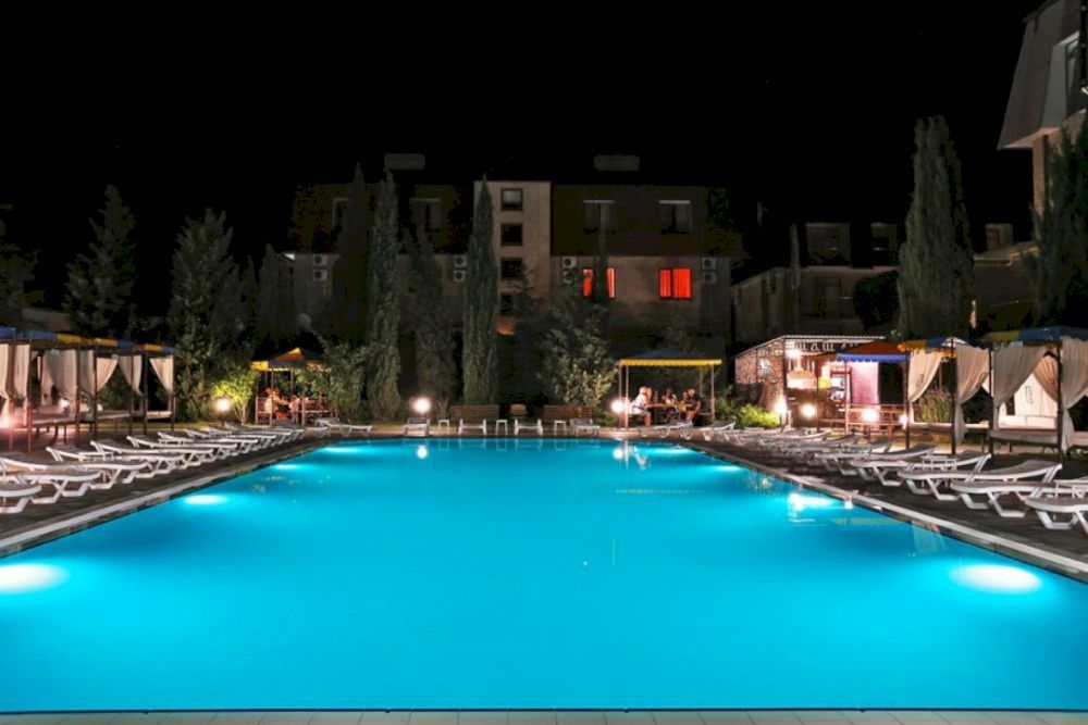 МЕДВЕДЬ RESORT - 15