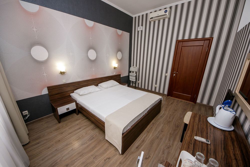 ФЕЕРИЯ, гостиница - 41