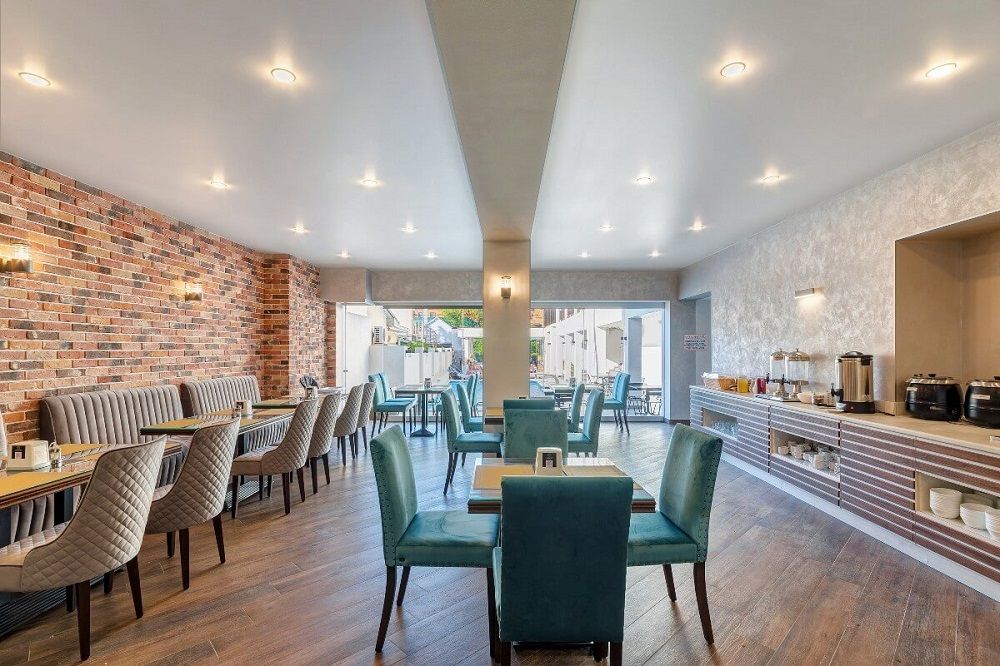 АЗАРИЯ, гостиница - 10