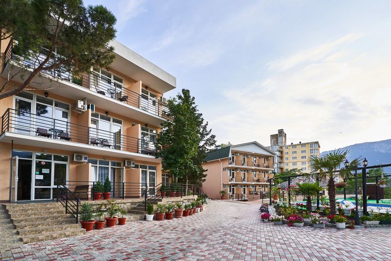 КРЫМСКАЯ НИЦЦА, гостевой дом - 3