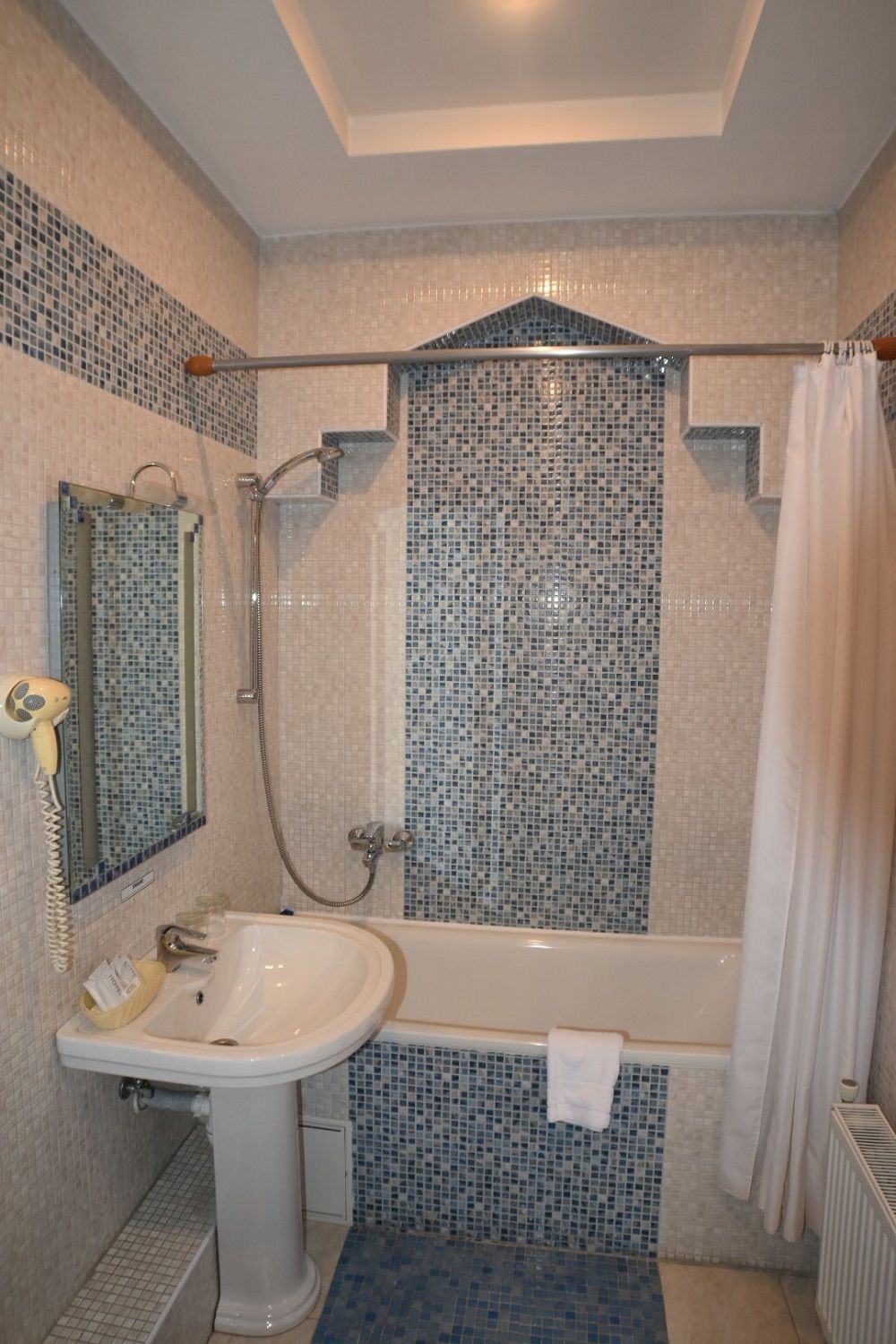 ДАККАР, гостиница - 65