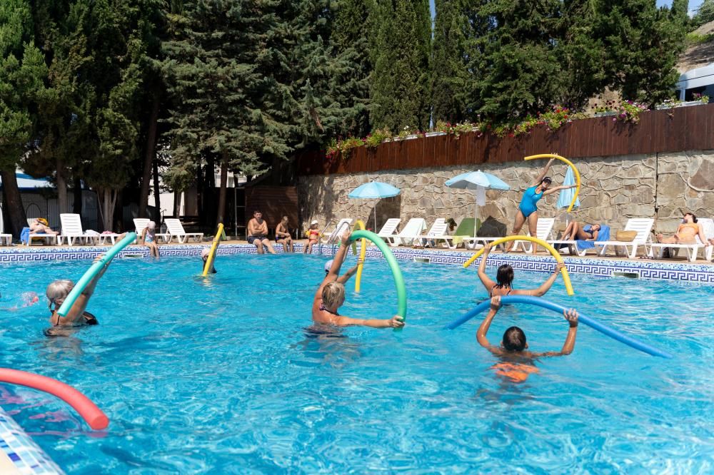 ГОЛУБАЯ ВОЛНА, санаторий (лечение с 4 лет) - 9