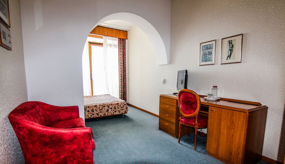 СОСНОВАЯ РОЩА, санаторий - 75