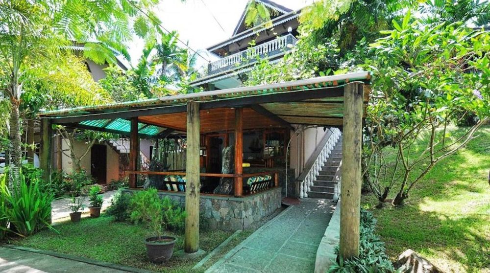 ROMANCE BUNGALOWS - 6