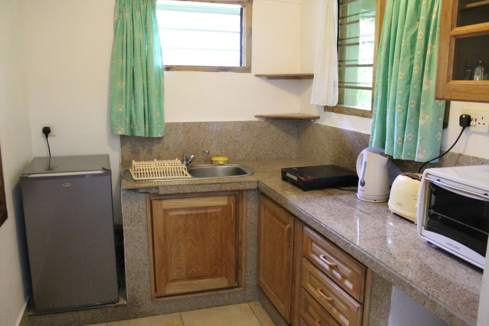 ROMANCE BUNGALOWS - 10