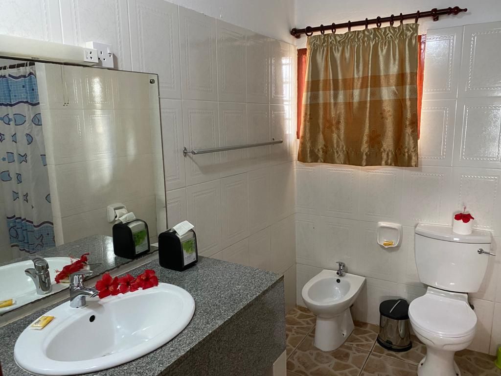CASADANI LUXURY GUEST HOUSE - 10