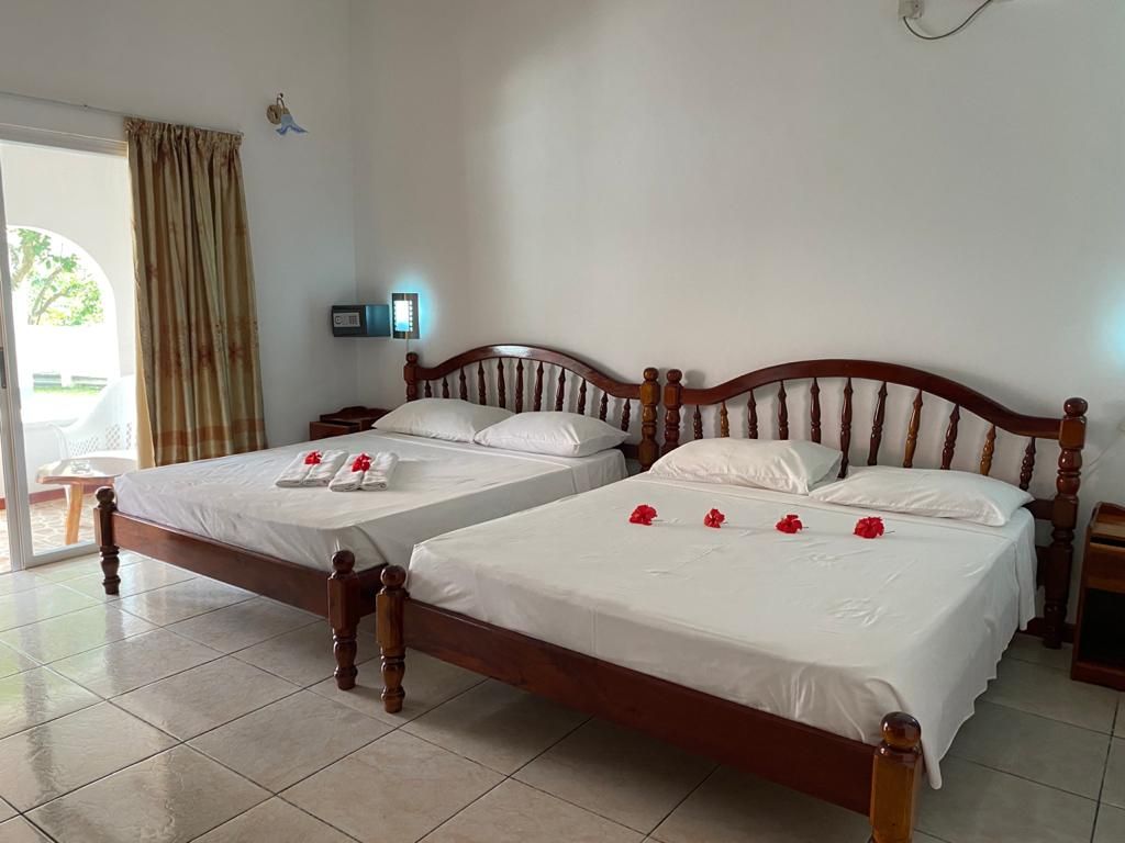 CASADANI LUXURY GUEST HOUSE - 9