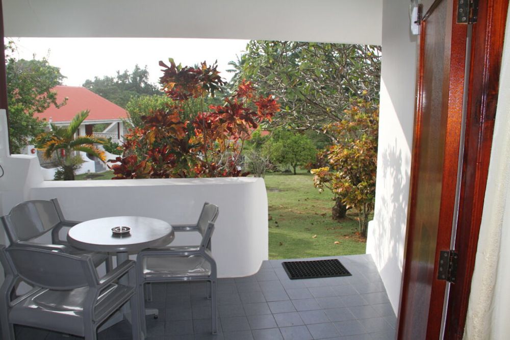 DANIELLAS BUNGALOWS - 2