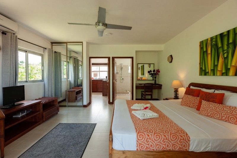 LE TROPIQUE VILLA (only adults 12+) - 10