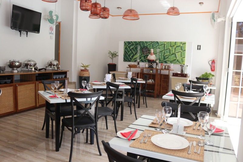 MOUNTAIN VIEW HOTEL - 5