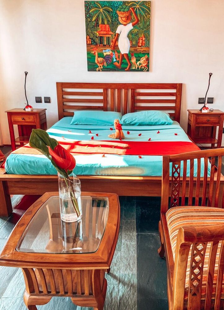 HILLTOP BOUTIQUE HOTEL - 8