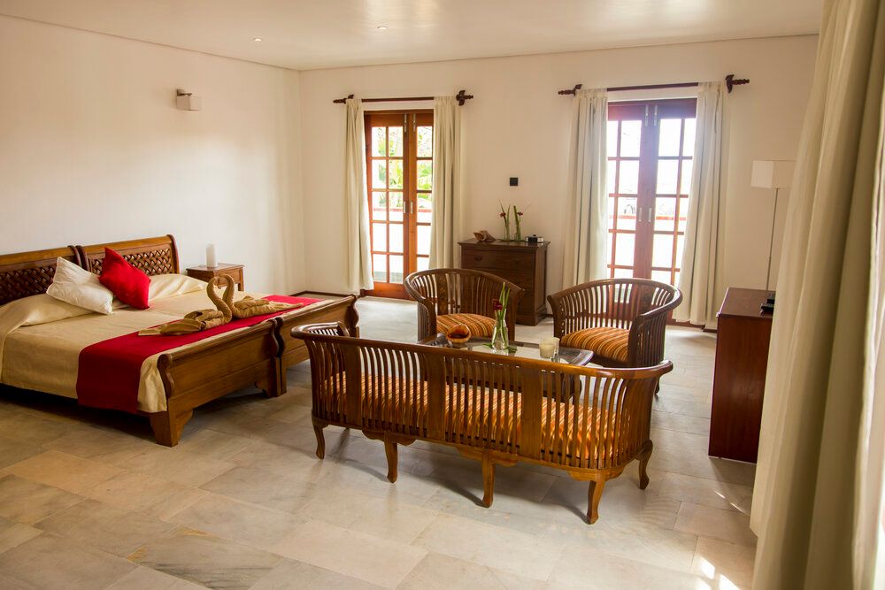 HILLTOP BOUTIQUE HOTEL - 6