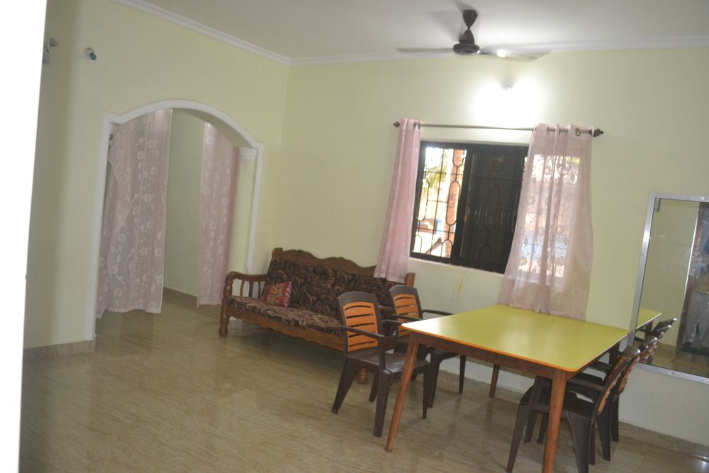 IVON GUESTHOUSE - 30