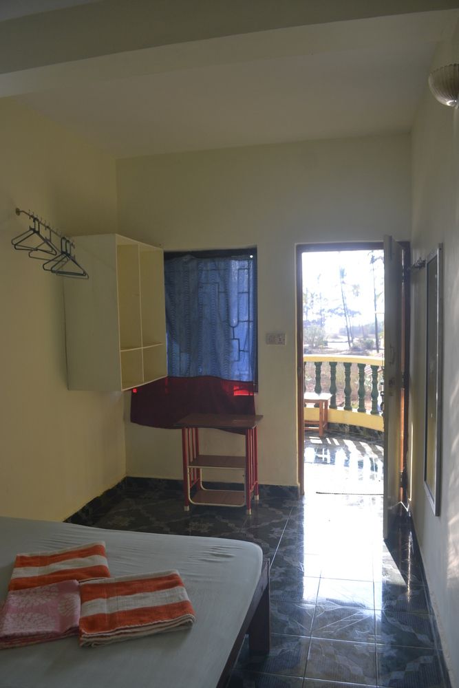 IVON GUESTHOUSE - 40