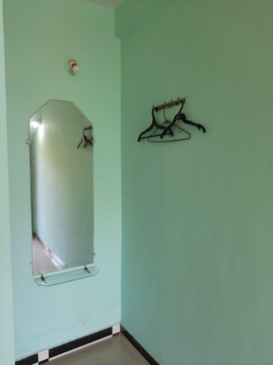 CAMILOS INN GUESTHOUSE - 16