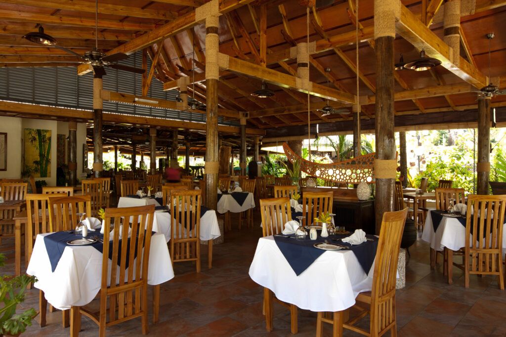 CHATEAU ST CLOUD - 9