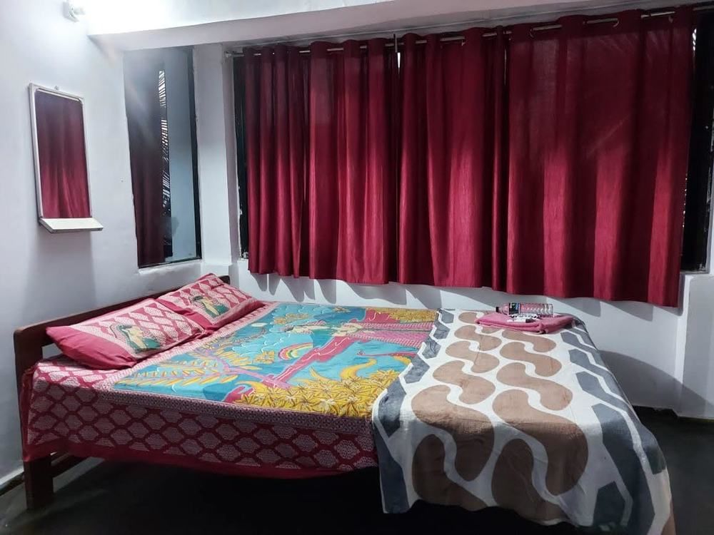 RED ROCK BEACH HOTEL GUESTHOUSE - 16