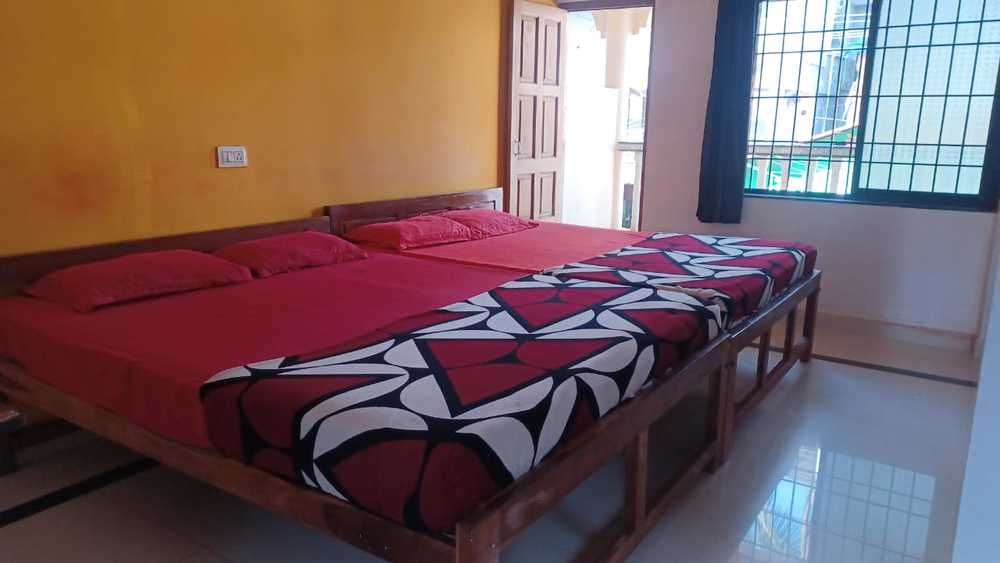 PRAKASH HOLIDAY INN GUESTHOUSE (ex. RISHI HOUSE) - 14